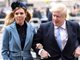 英首相约翰逊的怀孕未婚妻出现新冠肺炎症状