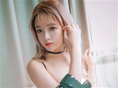 网红美女雯妹不讲道理 黑丝和风睡衣